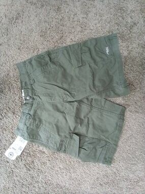 NWT Mountain Khakis Men's Original Cargo Short Moss 28x10